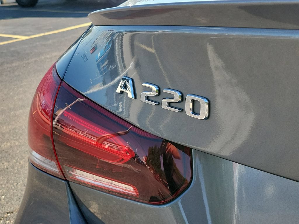 Used 2020 Mercedes-Benz A 220 4MATIC image 8