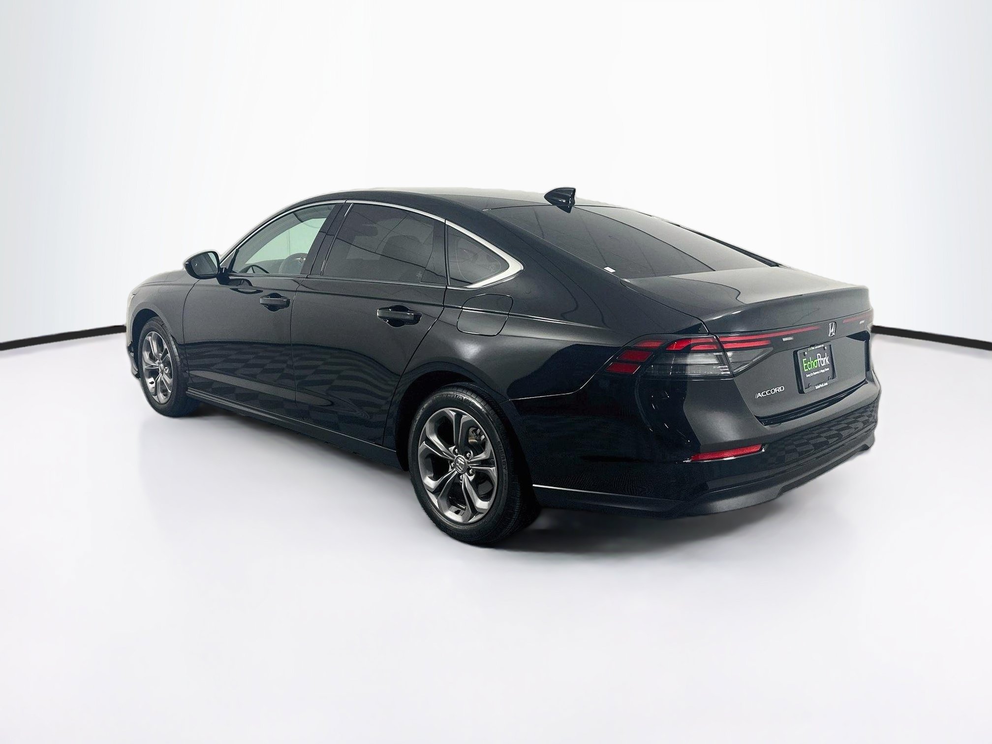 Used 2024 Honda Accord EX image 5