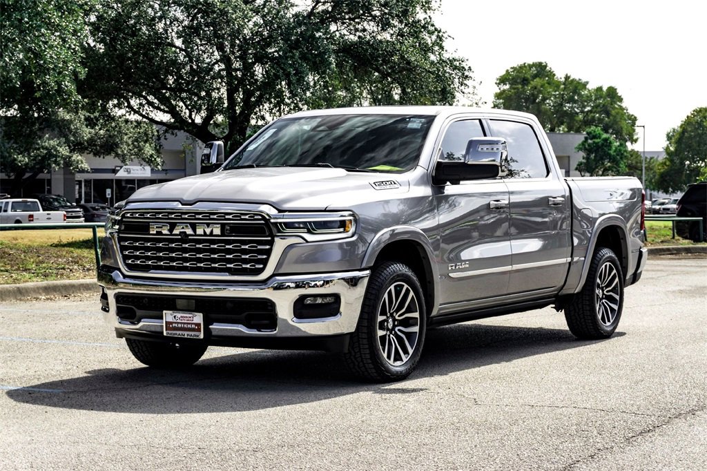 Used 2025 RAM 1500 Limited w/ Trailer Tow Group image 9