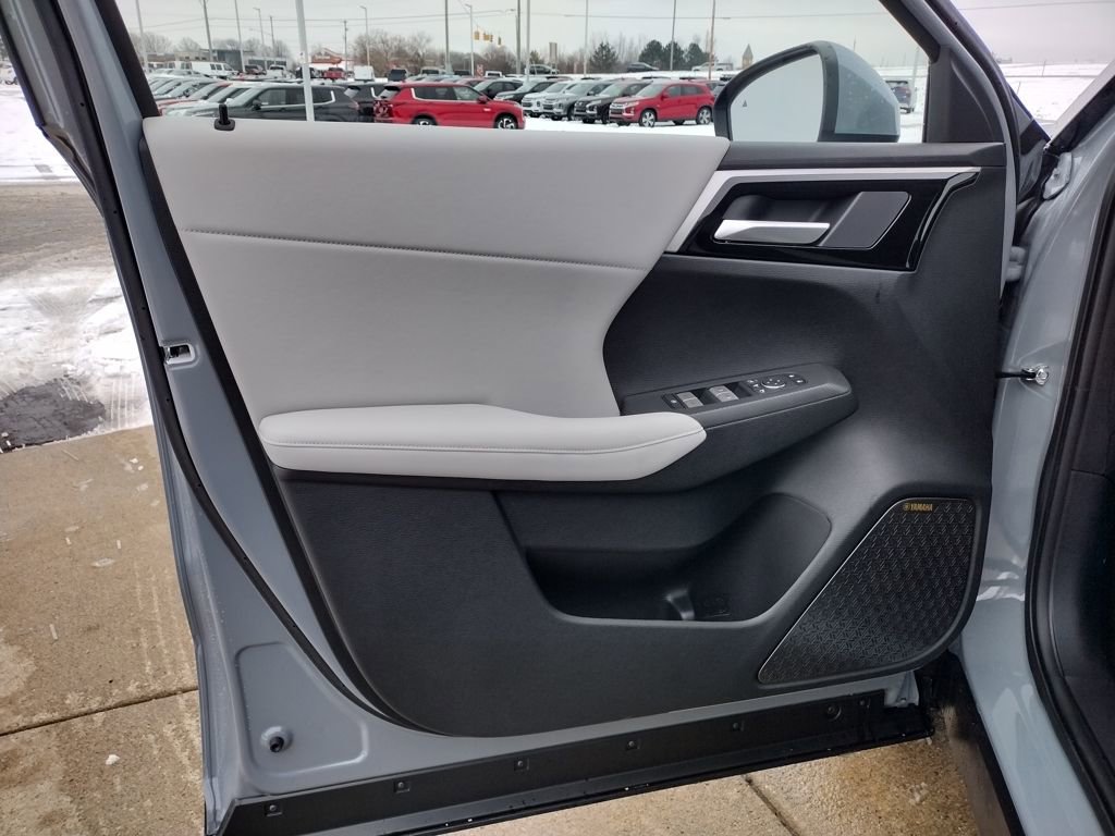 New 2026 Mitsubishi Outlander SE image 29