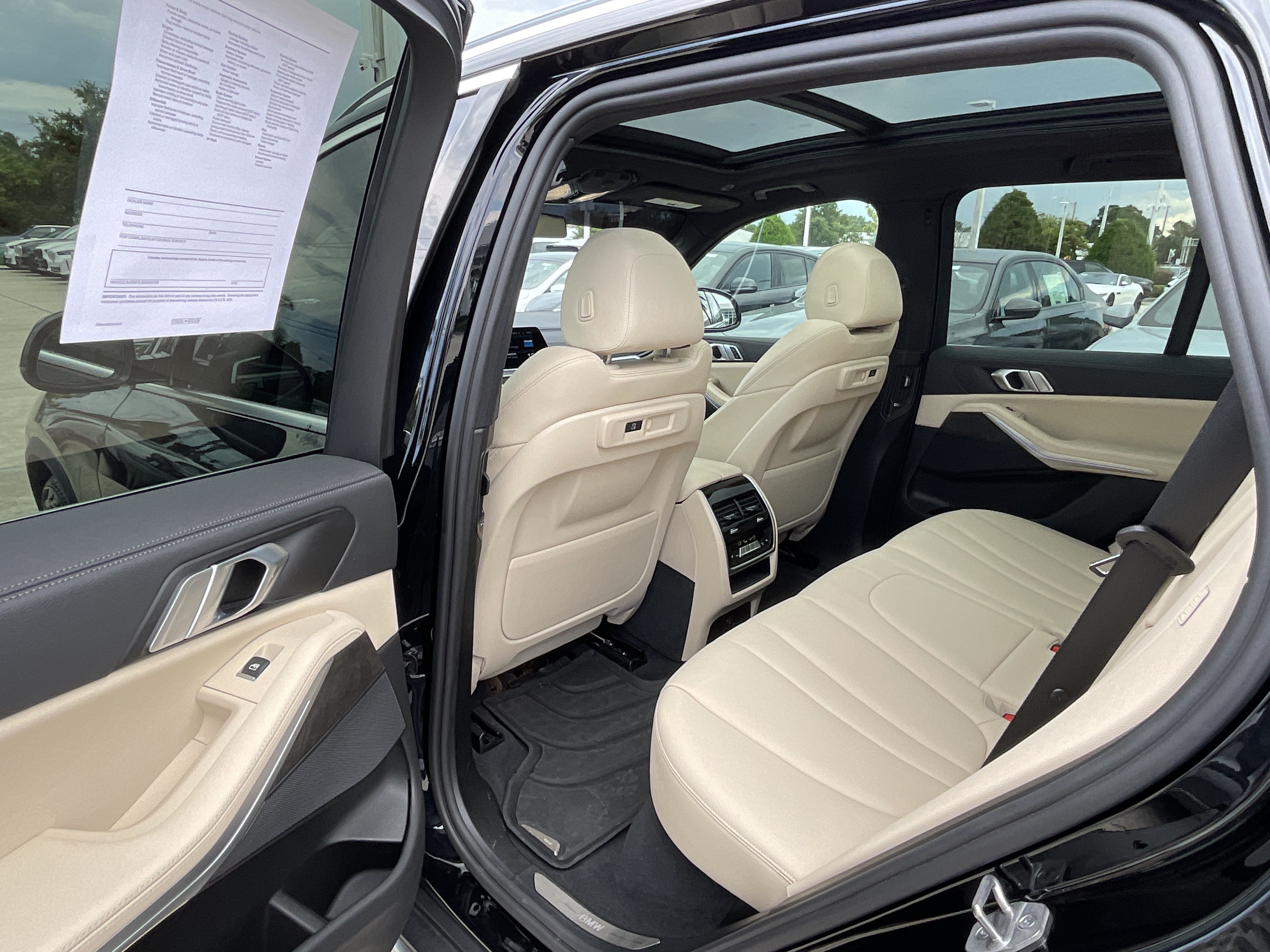 Used 2022 BMW X5 sDrive40i w/ Premium Package RWD image 23