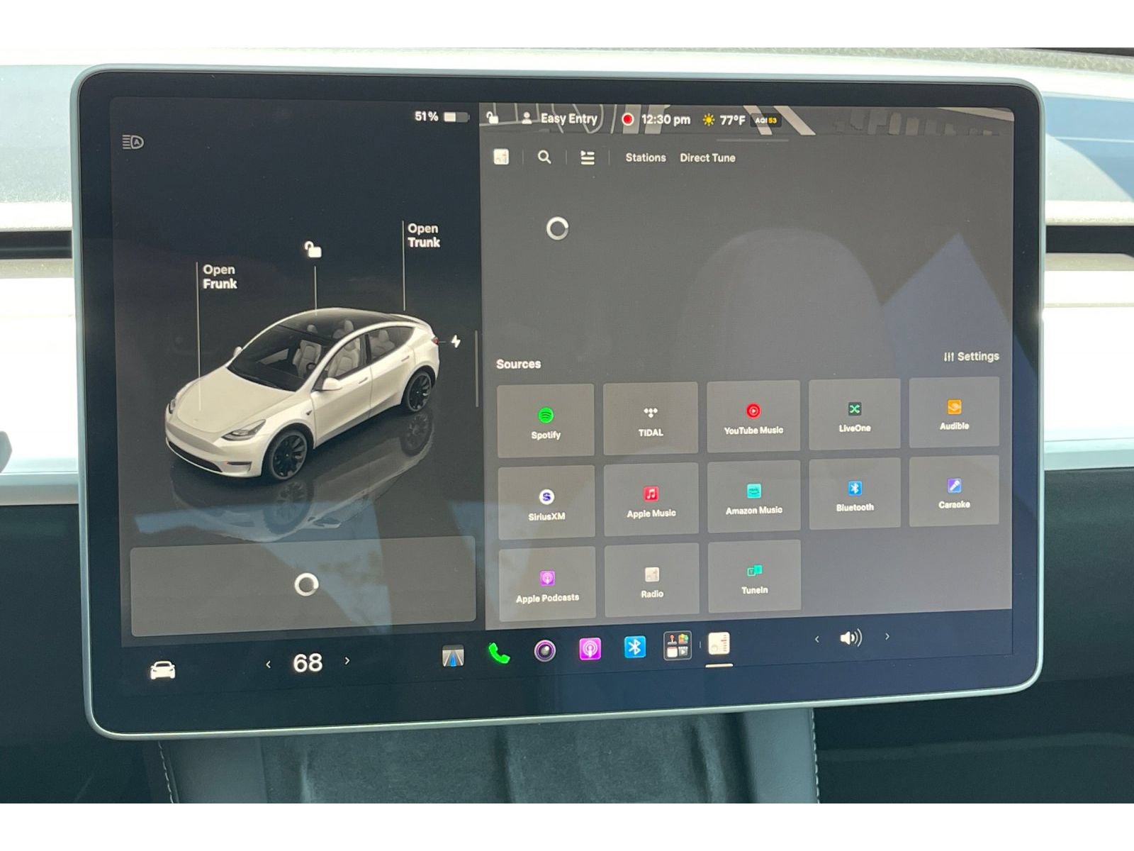 Used 2025 Tesla Model Y Long Range AWD/4WD image 27
