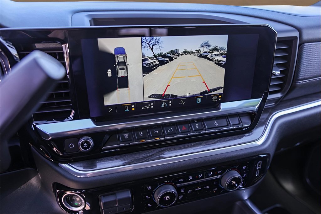 Used 2025 Chevrolet Silverado 2500 LTZ w/ LTZ Convenience Package image 15