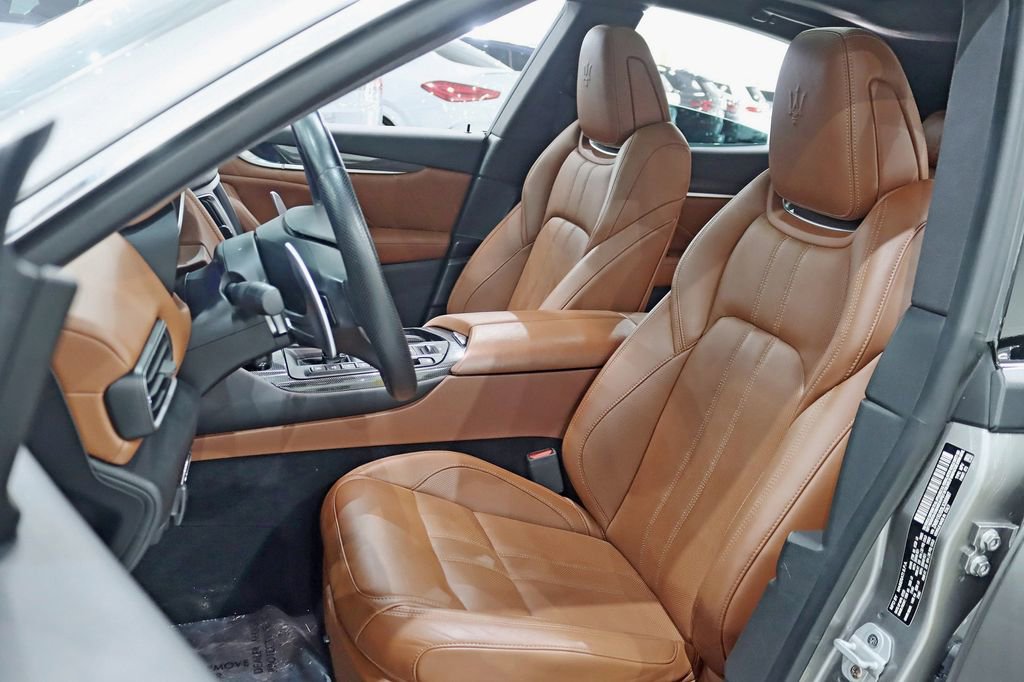 Used 2020 Maserati Levante GranSport image 27