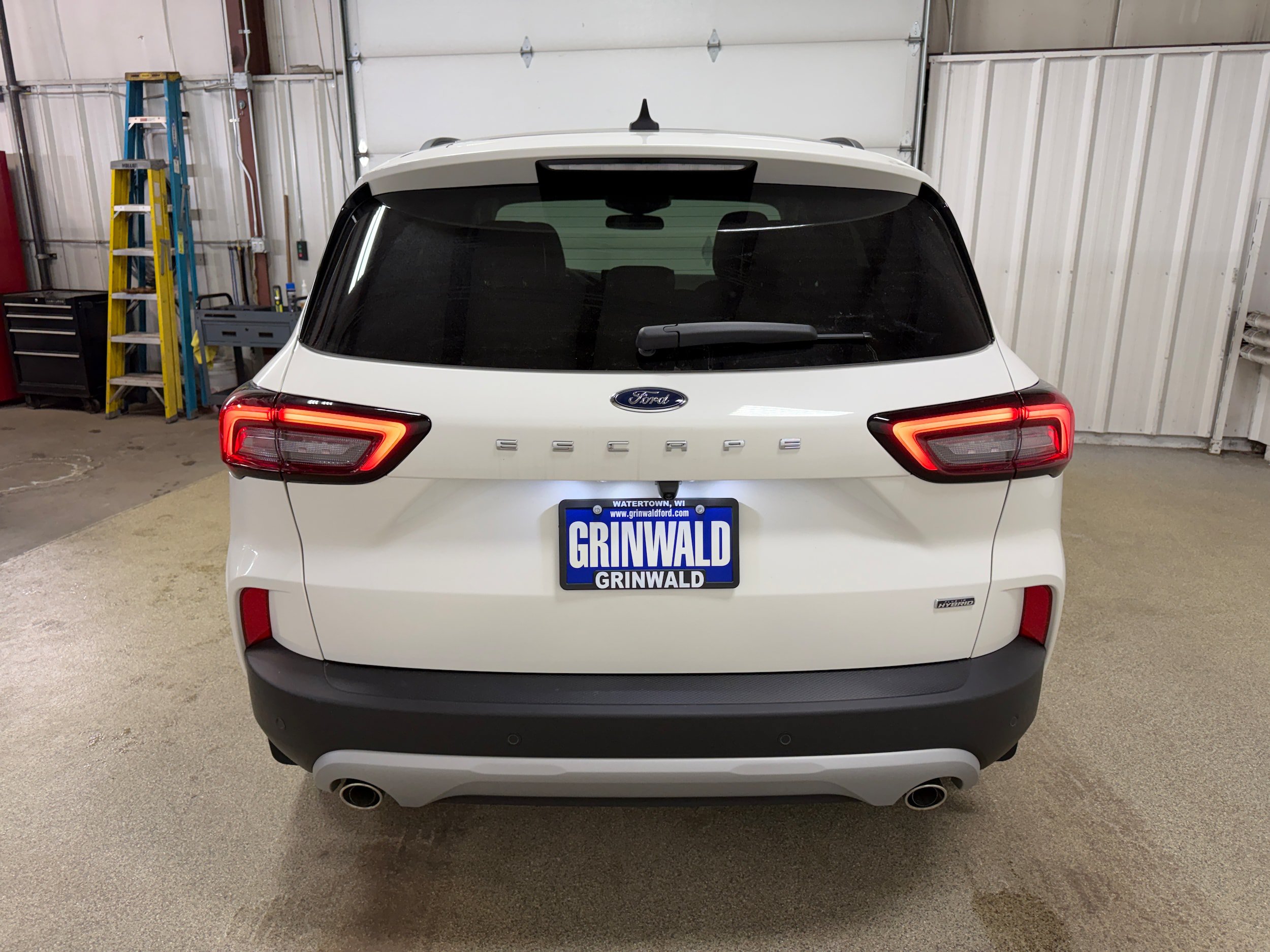 New 2026 Ford Escape SE FWD image 25