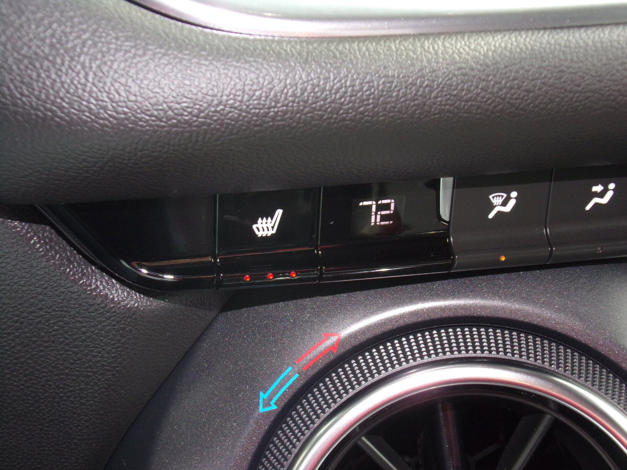 Used 2024 Chevrolet Blazer LT w/ Convenience Package image 19