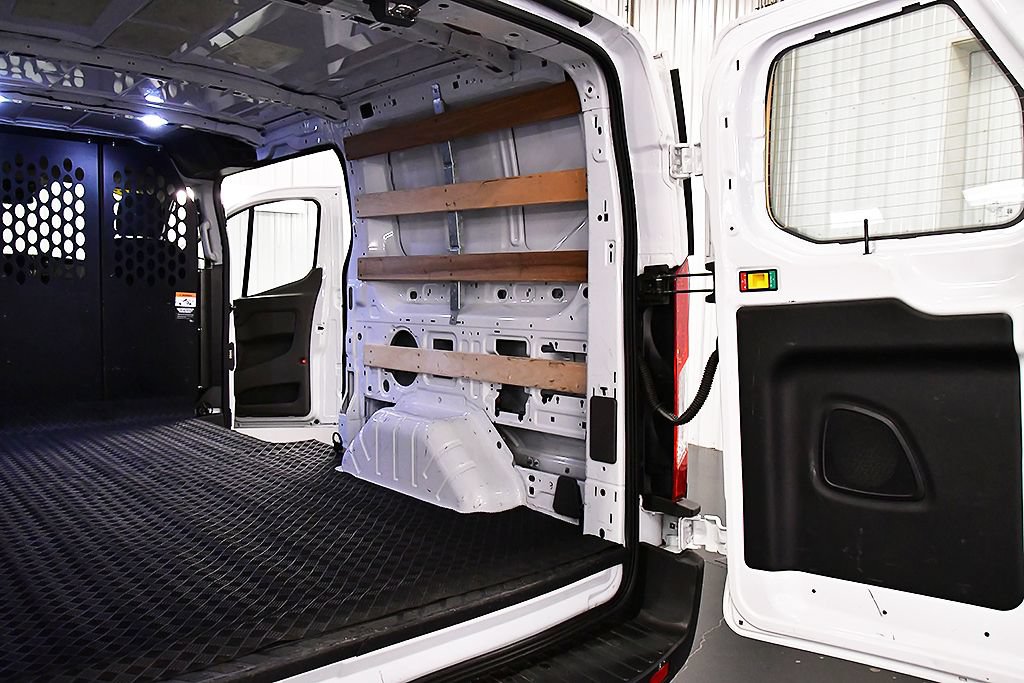 Used 2025 Ford Transit 250 Low Roof w/ Exterior Upgrade Package RWD image 31