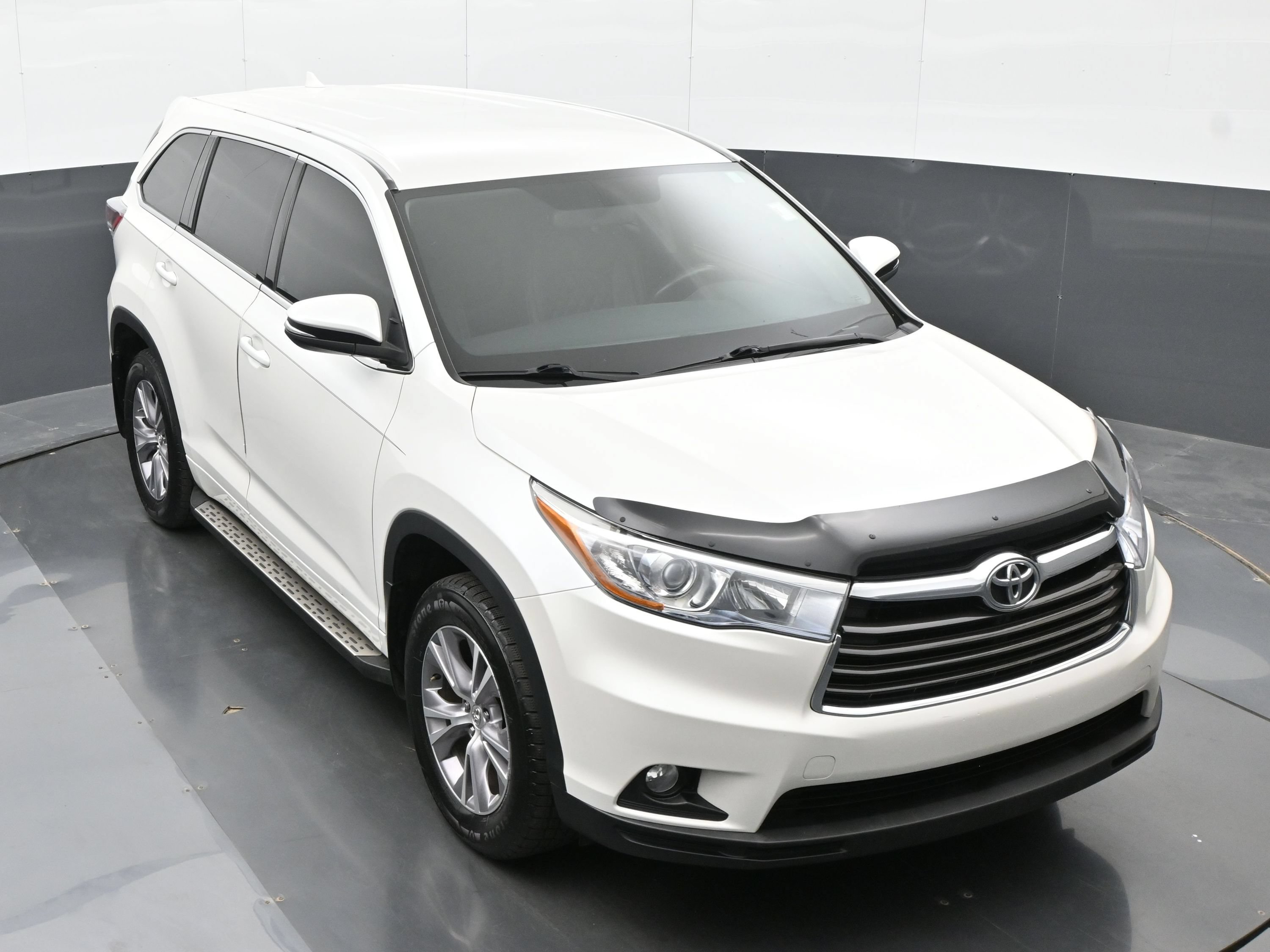 Used 2015 Toyota Highlander Plus AWD/4WD image 36