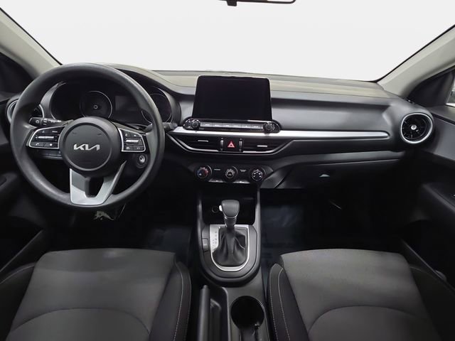 Used 2023 Kia Forte LXS image 10