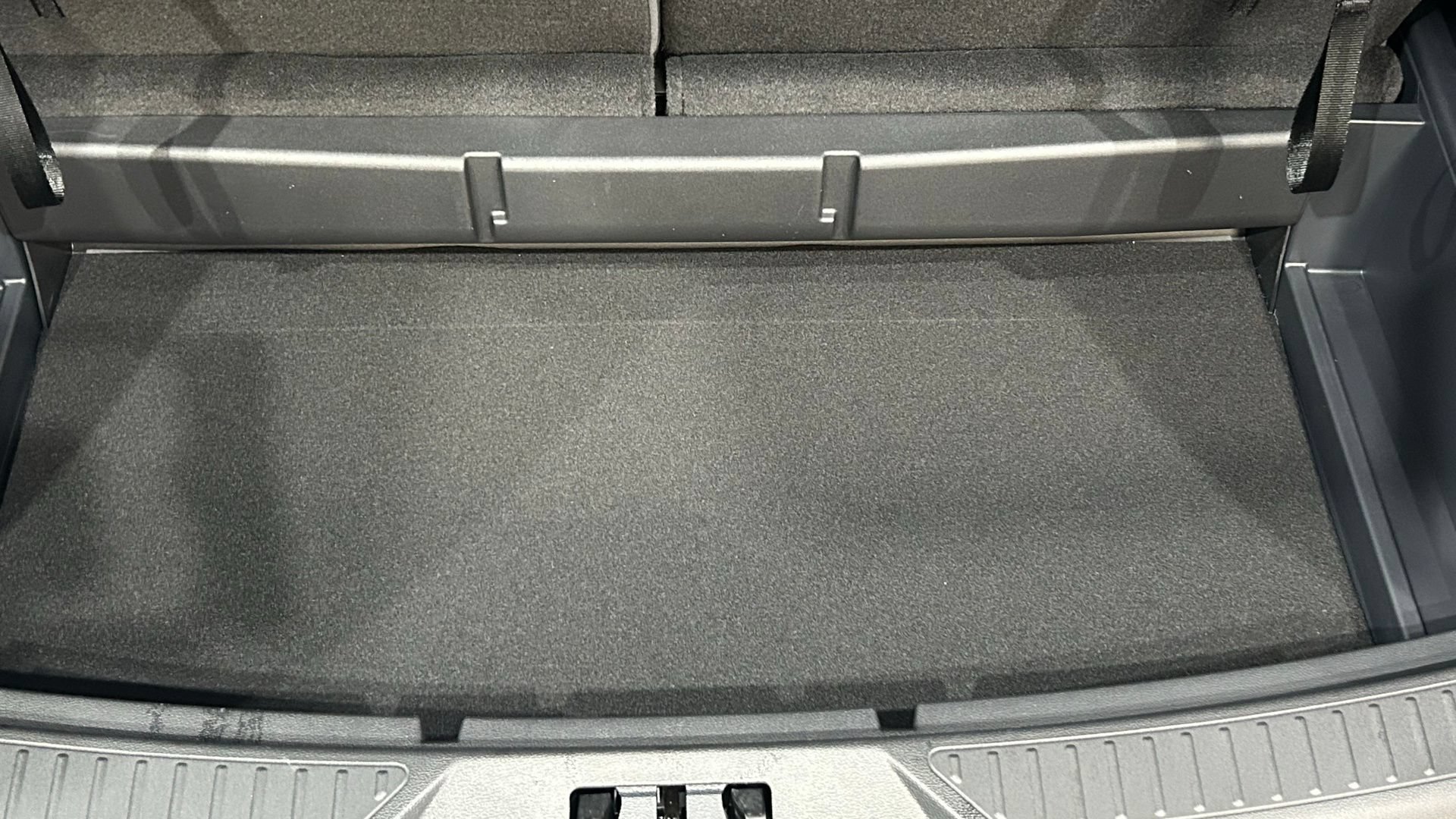 New 2026 Ford Explorer Active w/ Active Comfort Package AWD/4WD image 32