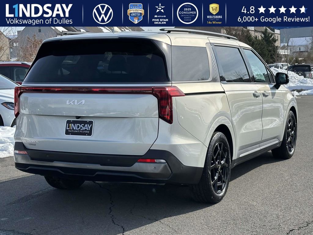 Used 2025 Kia Carnival SX image 6