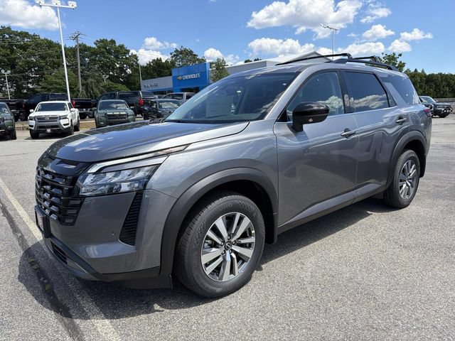 New 2026 Nissan Pathfinder SL