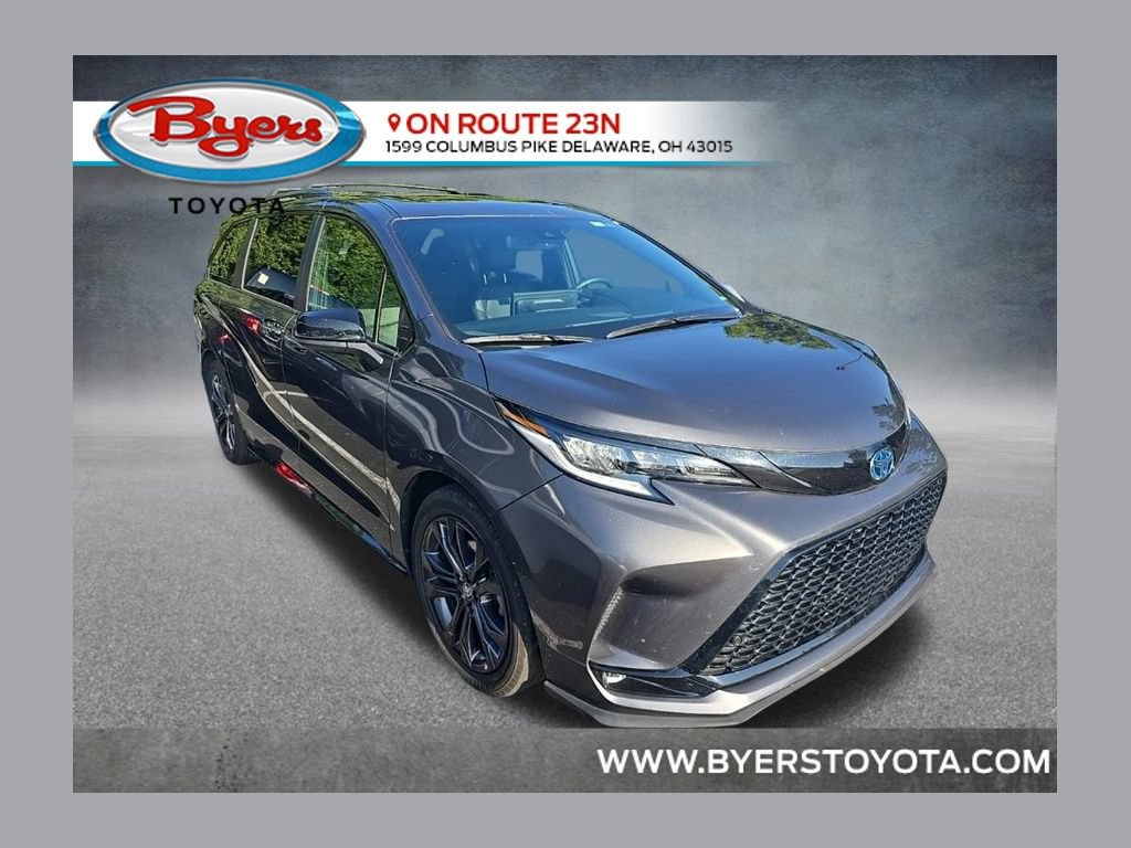 Used 2025 Toyota Sienna XSE