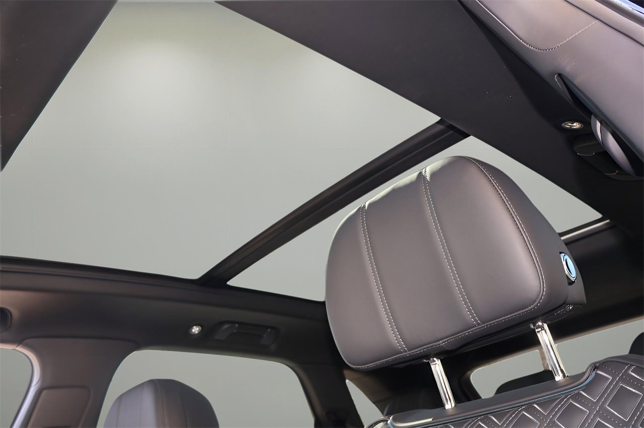 Certified 2023 Bentley Bentayga Speed image 24