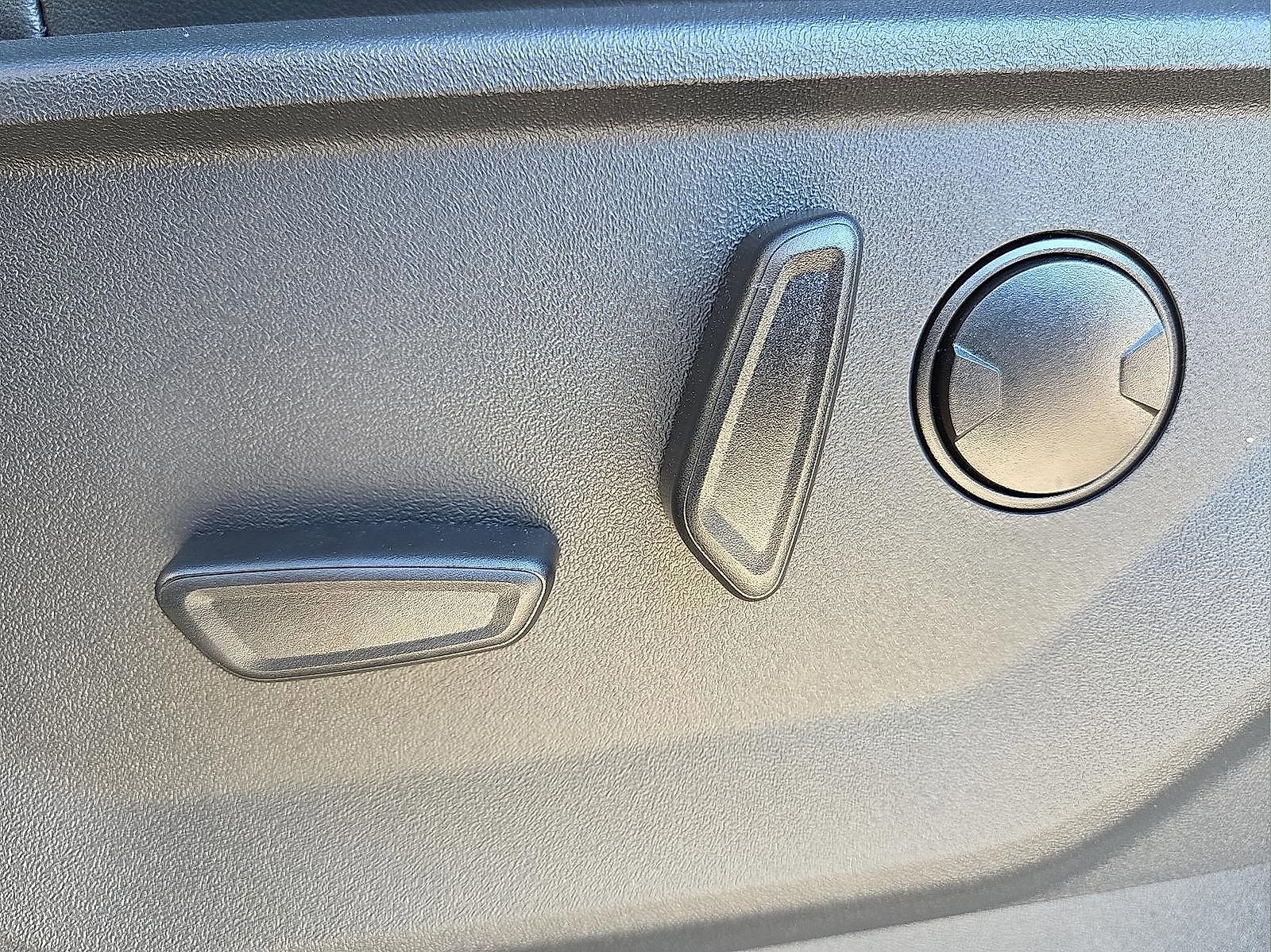 New 2026 Ford Expedition Platinum w/ Stealth Performance Package AWD/4WD image 17