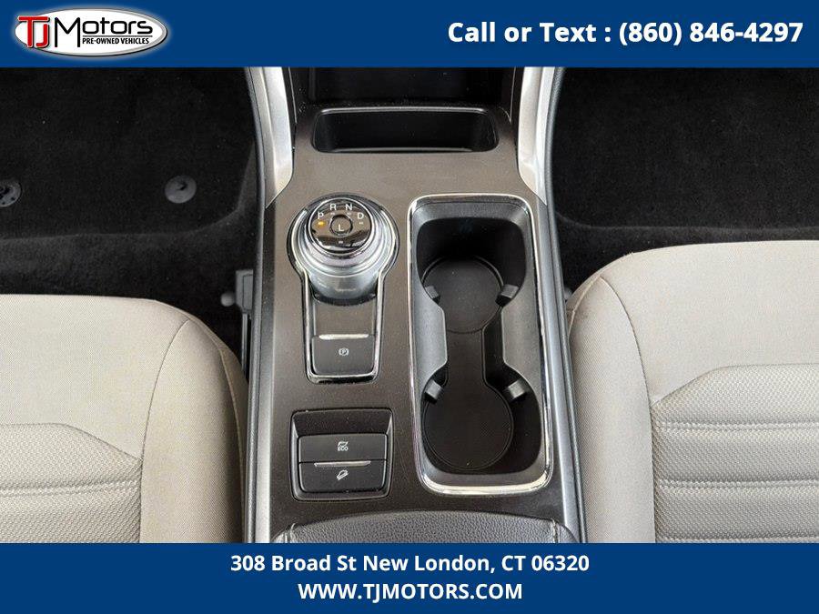 Used 2018 Ford Fusion S image 20