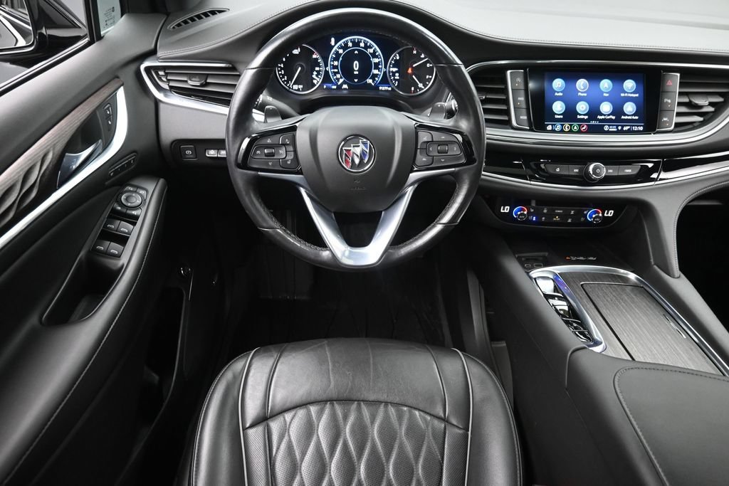 Used 2022 Buick Enclave Avenir w/ Avenir Technology Package AWD/4WD image 15
