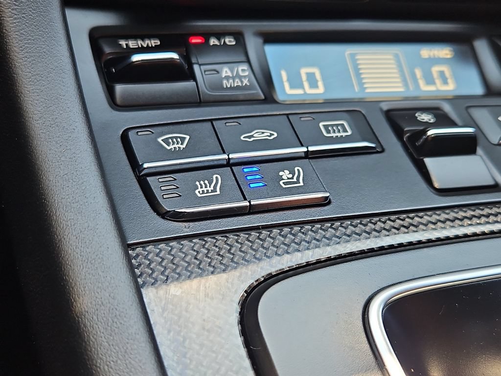 Used 2019 Porsche 911 Turbo S AWD/4WD image 23
