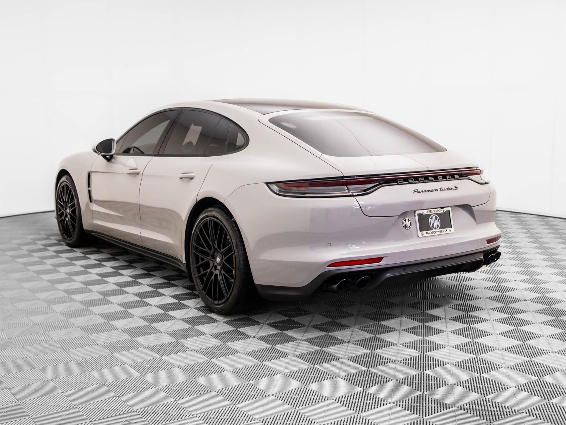 Used 2021 Porsche Panamera Turbo S w/ Premium Package image 3