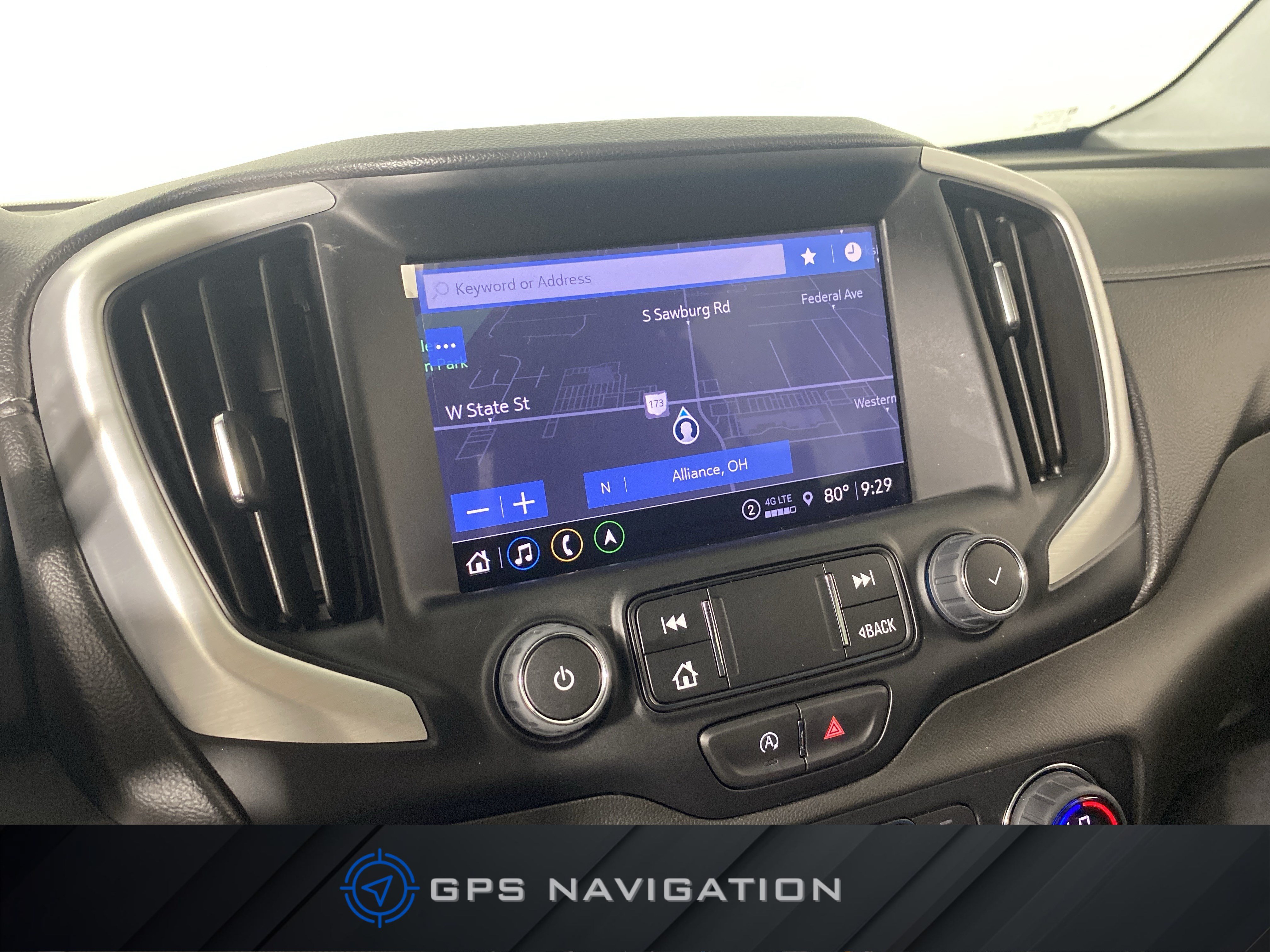 Used 2022 GMC Terrain SLE w/ Driver Convenience Package AWD/4WD image 4