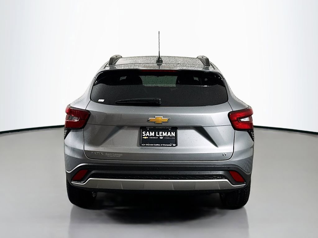 New 2026 Chevrolet Trax LT w/ Driver Confidence Package FWD image 6