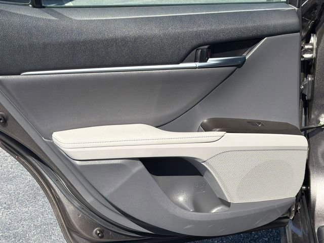 Certified 2023 Toyota Camry XSE FWD image 6