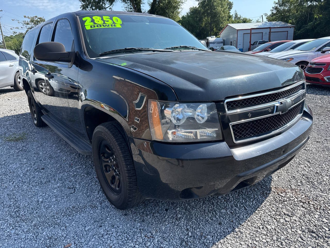 Used 2011 Chevrolet Suburban 2WD image 1