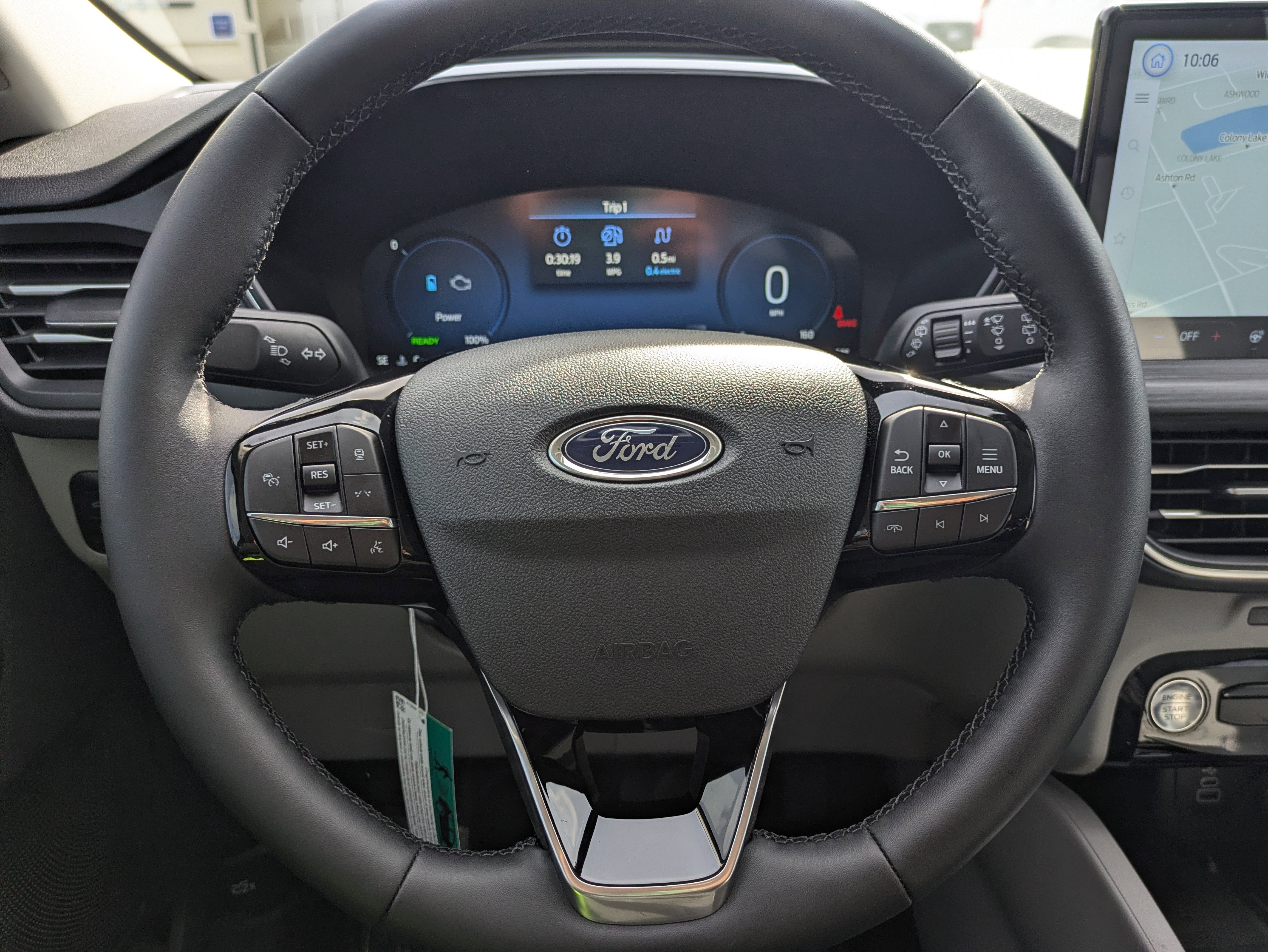 New 2026 Ford Escape SE w/ PHEV Premium Package image 28