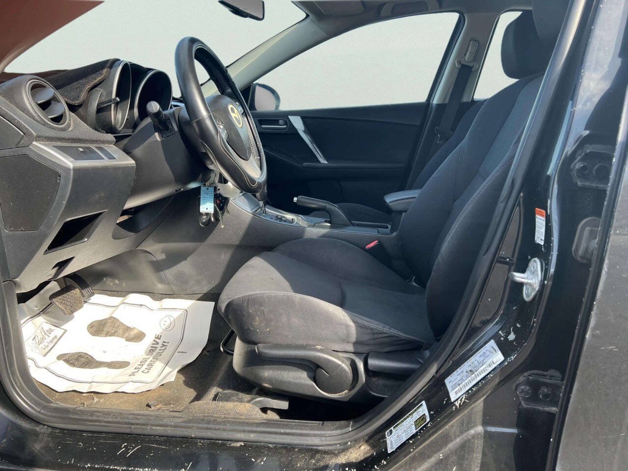 Used 2010 MAZDA MAZDA3 s Sport FWD image 21