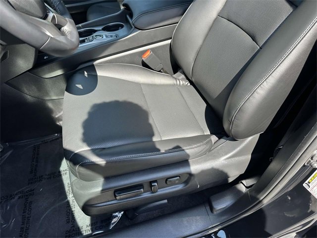 Used 2025 Honda Ridgeline RTL image 13