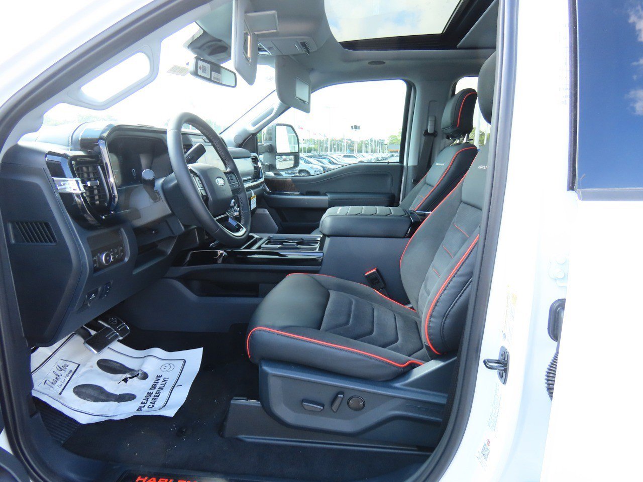 New 2026 Ford F250 Lariat w/ Black Appearance Package image 25