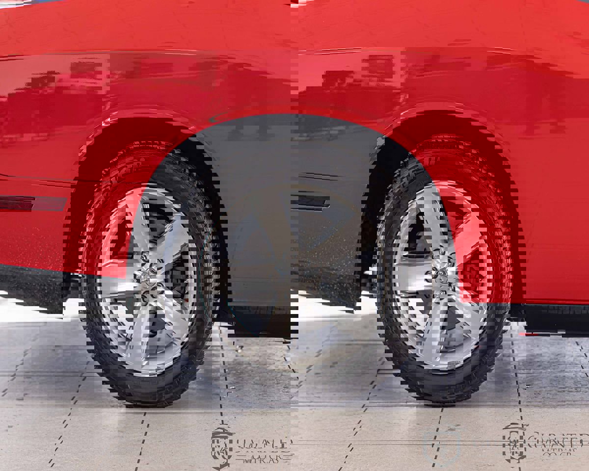 Used 2009 Dodge Challenger R/T image 10