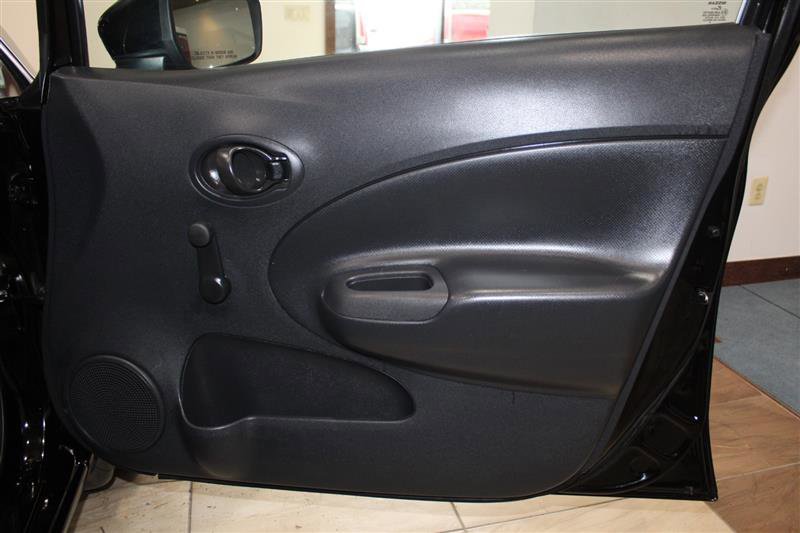 Used 2016 Nissan Versa Note S FWD image 25