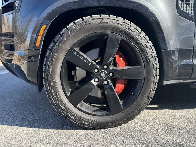 Certified 2023 Land Rover Defender 110 X image 2