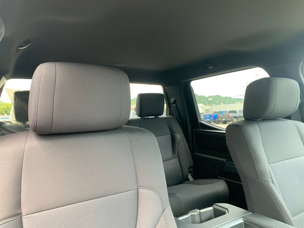 New 2026 Toyota Tundra SR5 AWD/4WD image 17