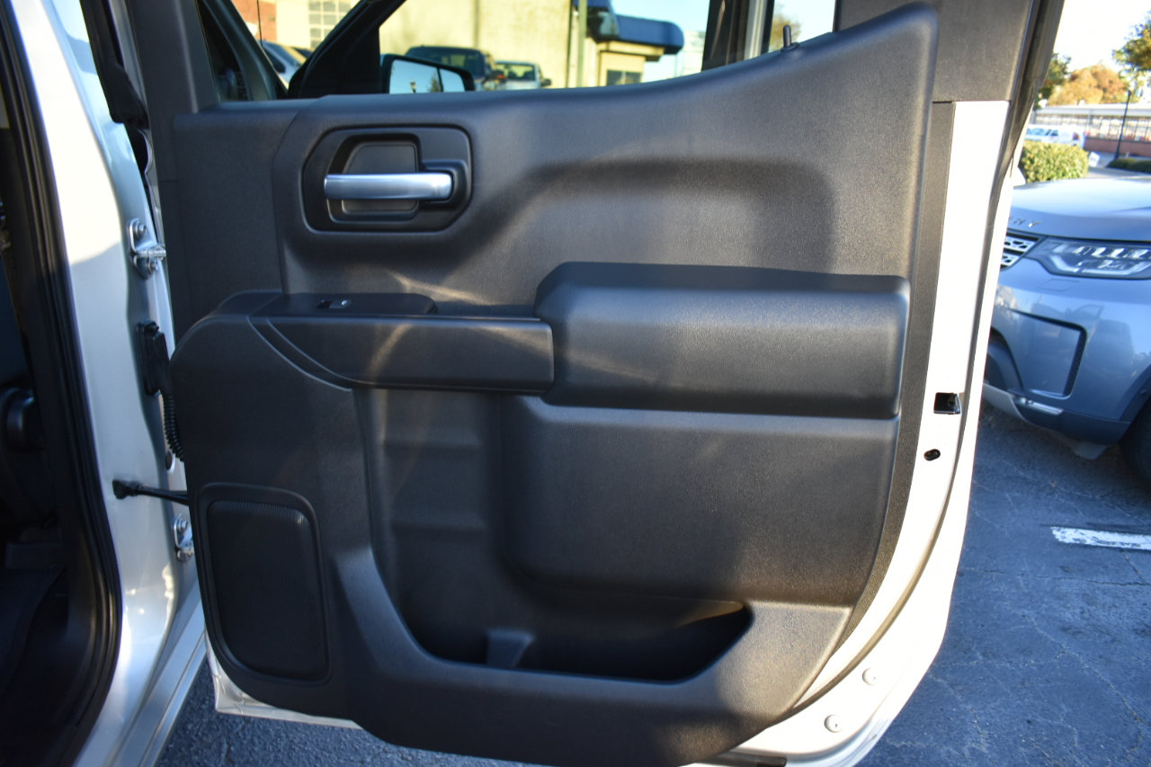 Used 2019 Chevrolet Silverado 1500 LT w/ All-Star Edition image 34