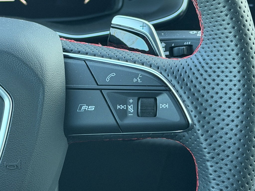 Used 2025 Audi RS Q8 performance image 23