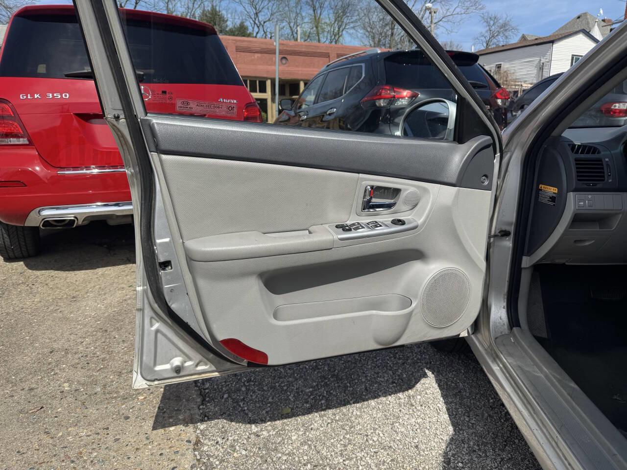 Used 2008 Kia Spectra EX image 11