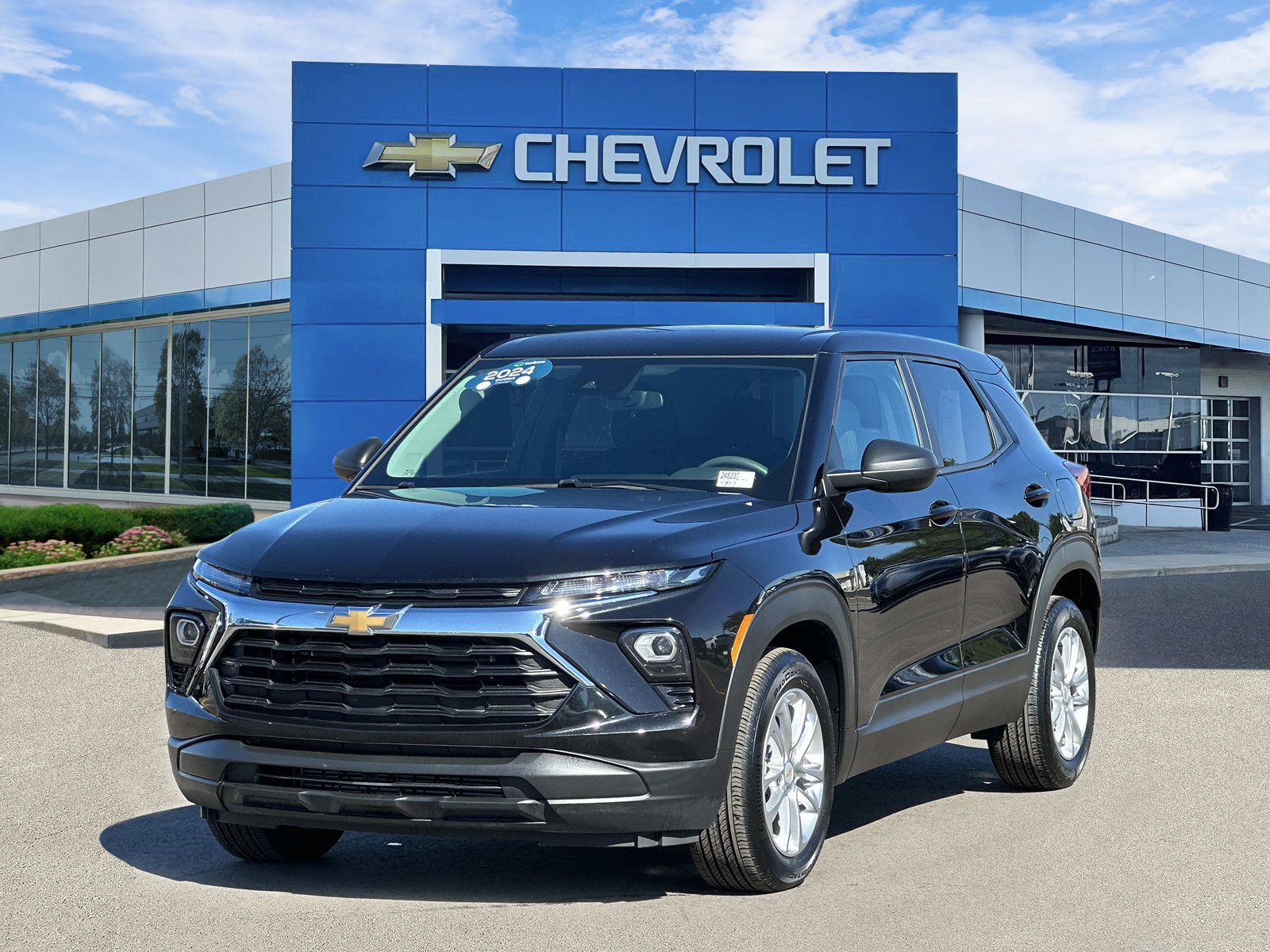 Certified 2024 Chevrolet TrailBlazer LS w/ LS Convenience Package FWD image 6