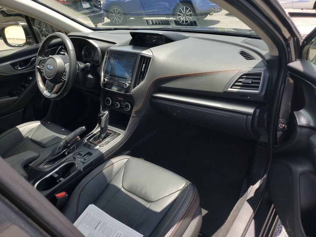 Used 2022 Subaru Crosstrek 2.5i Limited w/ Moonroof Package 1 AWD/4WD image 4