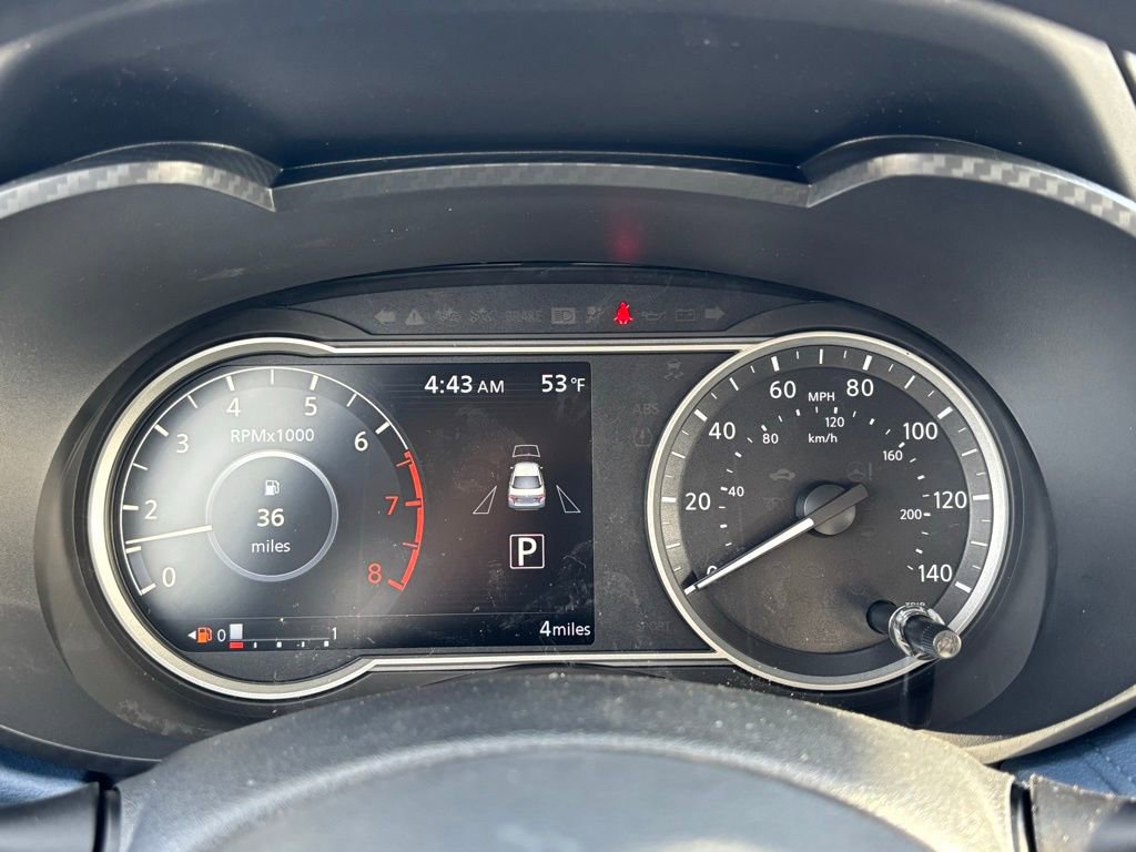 Used 2025 Nissan Versa SV w/ Trunk Package image 20