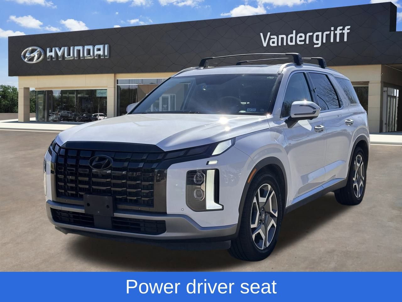 Used 2023 Hyundai Palisade Limited image 6