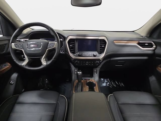 Used 2019 GMC Acadia Denali w/ Technology Package AWD/4WD image 10