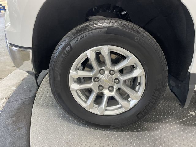 Certified 2023 Chevrolet Silverado 1500 LT AWD/4WD image 12