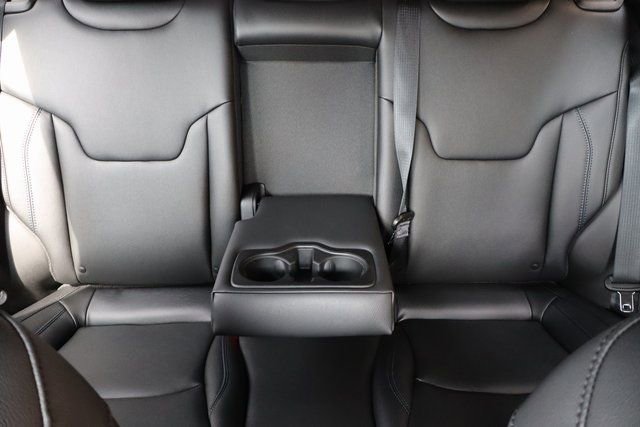 New 2026 Jeep Compass Limited image 36