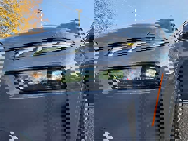 Used 2024 BMW X7 xDrive40i image 3