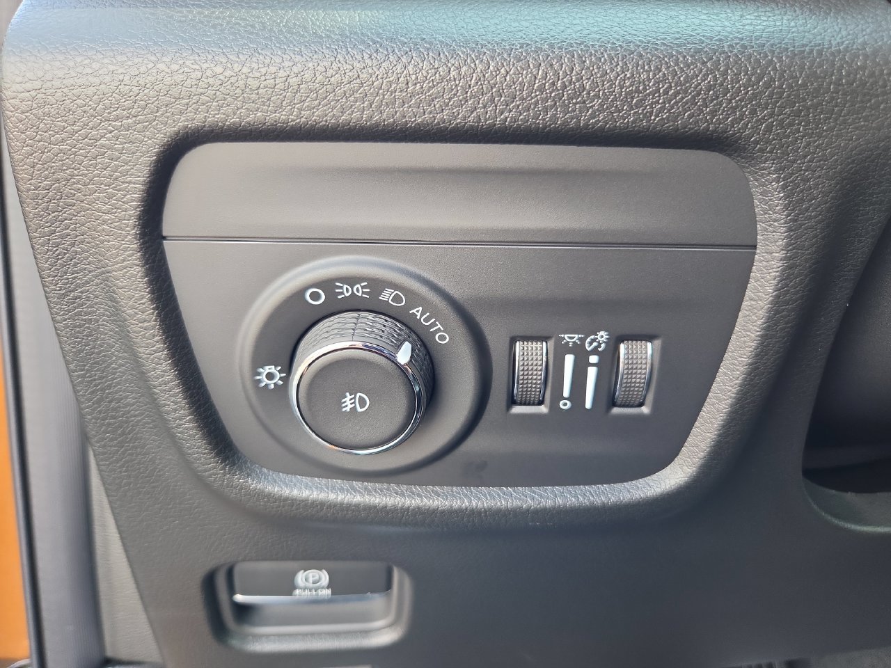 New 2026 Jeep Grand Cherokee Limited AWD/4WD image 32