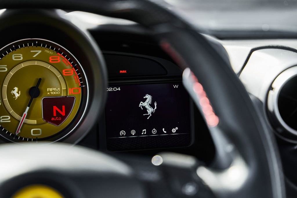 Used 2023 Ferrari F8 Tributo image 47