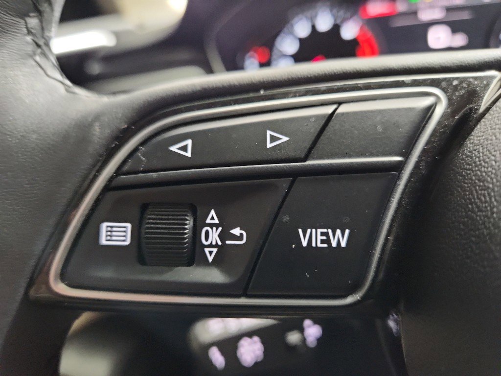 Used 2023 Audi A4 2.0T Premium w/ Convenience Package image 16