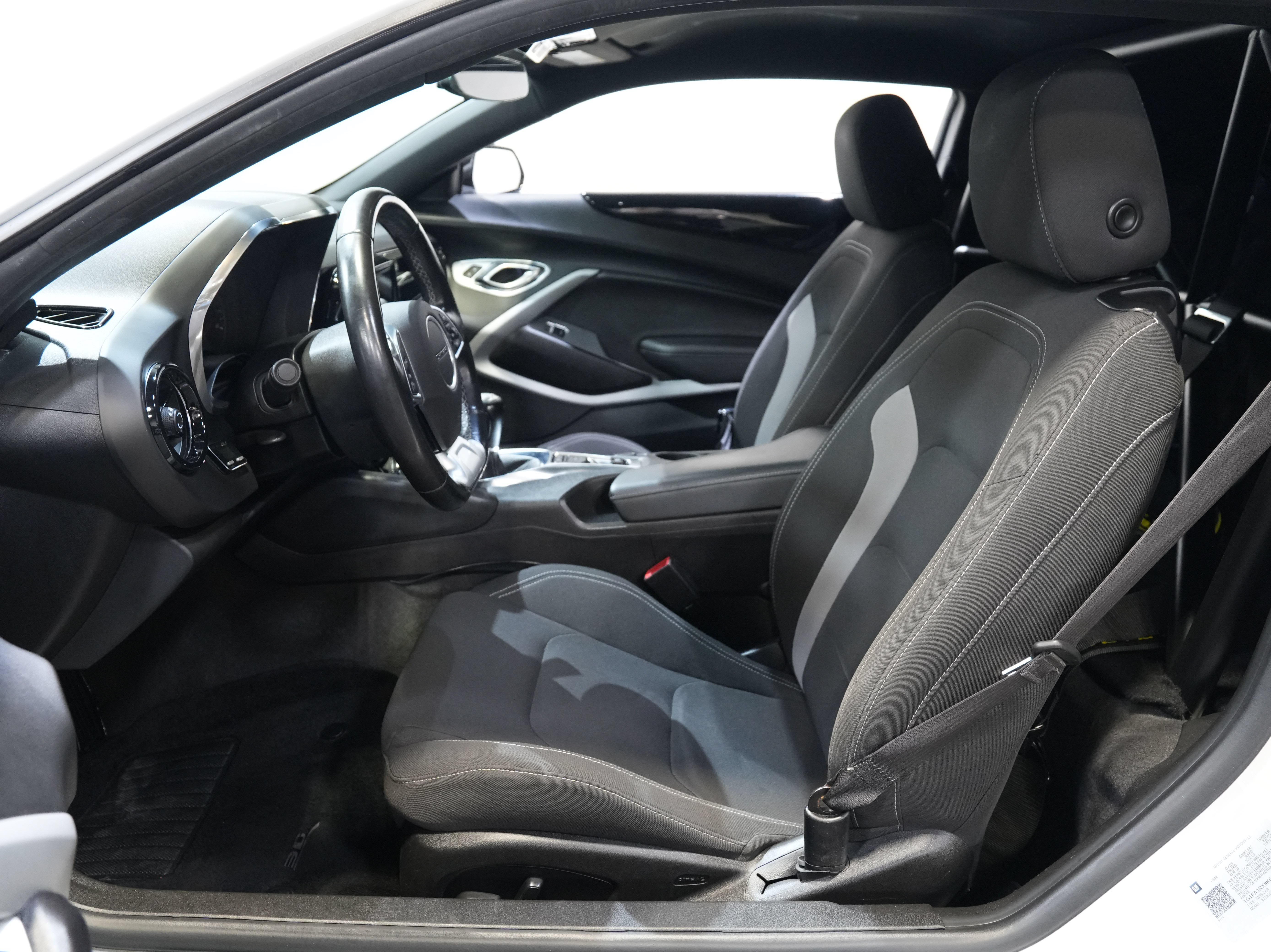 Used 2019 Chevrolet Camaro LS RWD image 25
